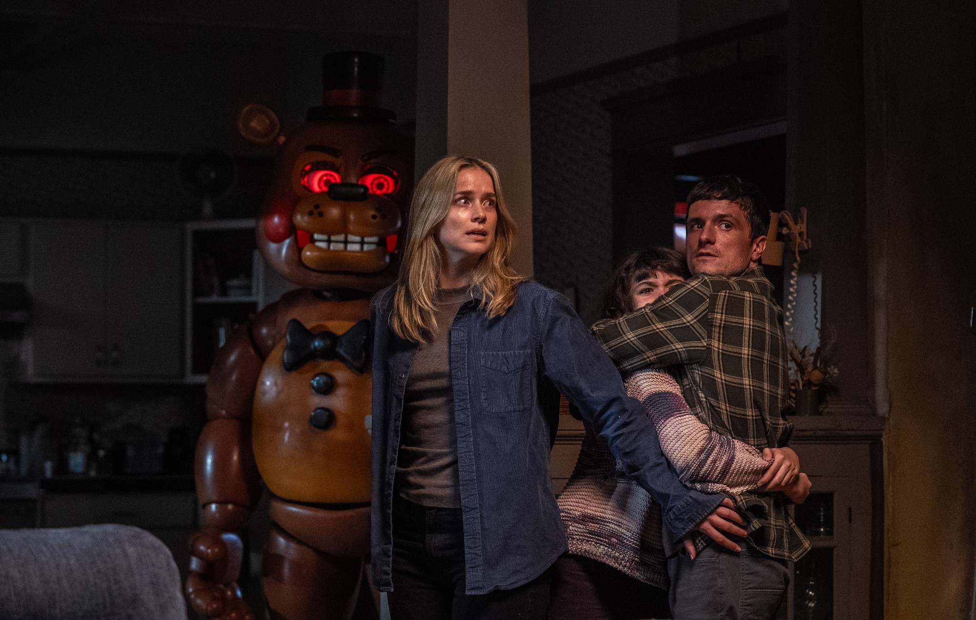 Freddy, Vanessa (Elizabeth Lail), Abby (Piper Rubio) and Mike (Josh Hutcherson) in 'Five Nights At Freddy’s 2'.