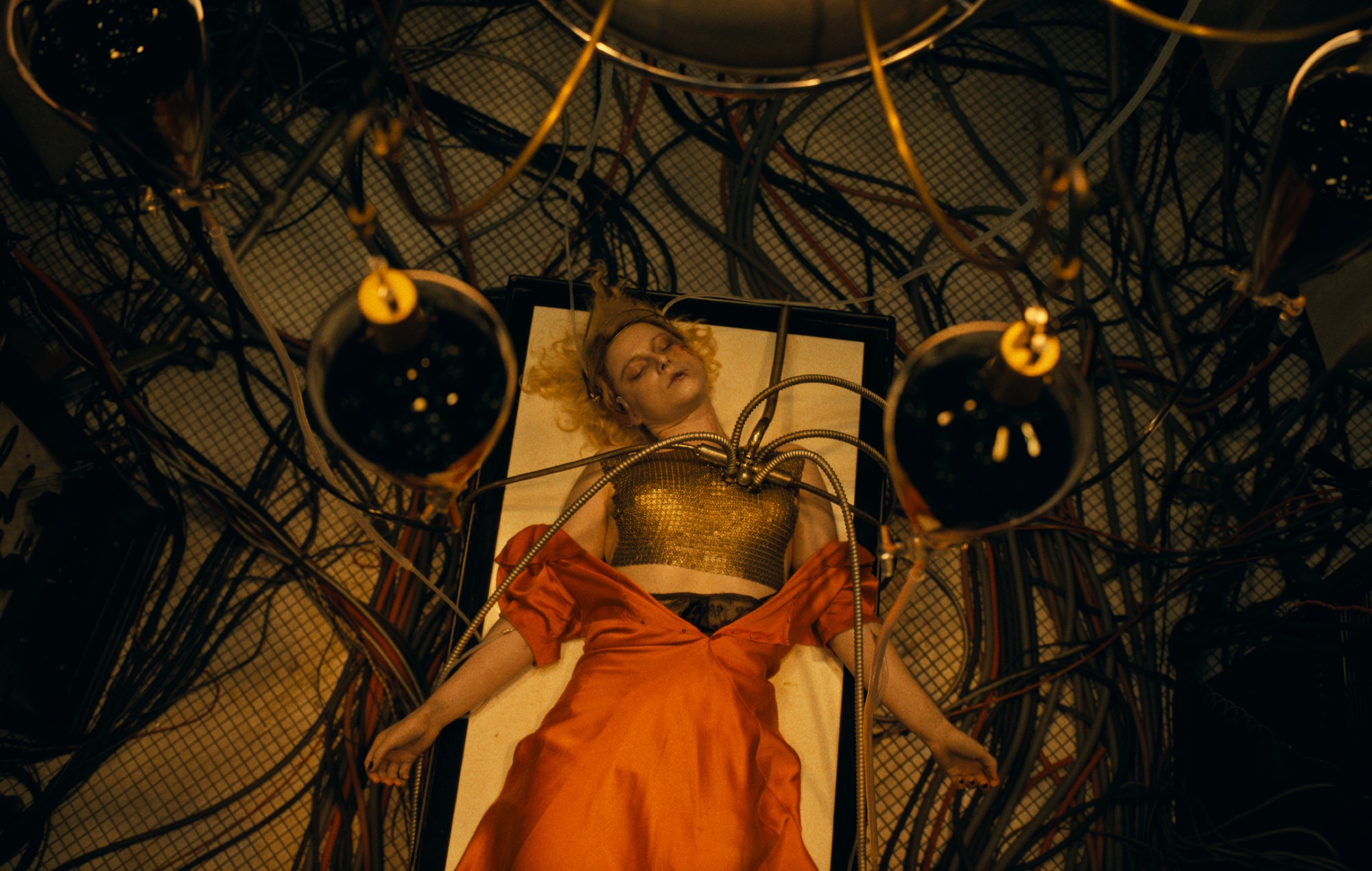 Jessie Buckley as The Bride in 'THE BRIDE!'.