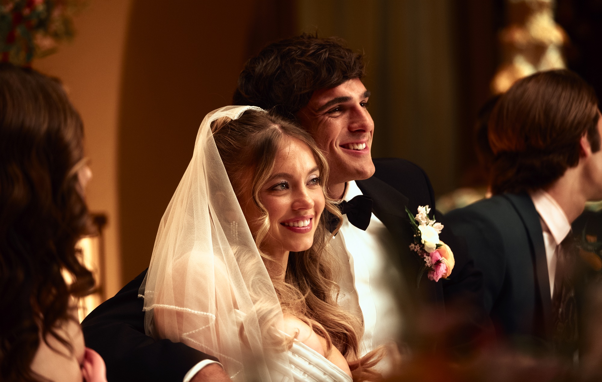 Cassie (Sydney Sweeney) and Nate (Jacob Elordi