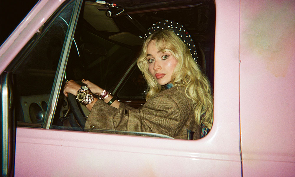 Sabrina Carpenter photo by Alfredo Flores courtesy of Island Records