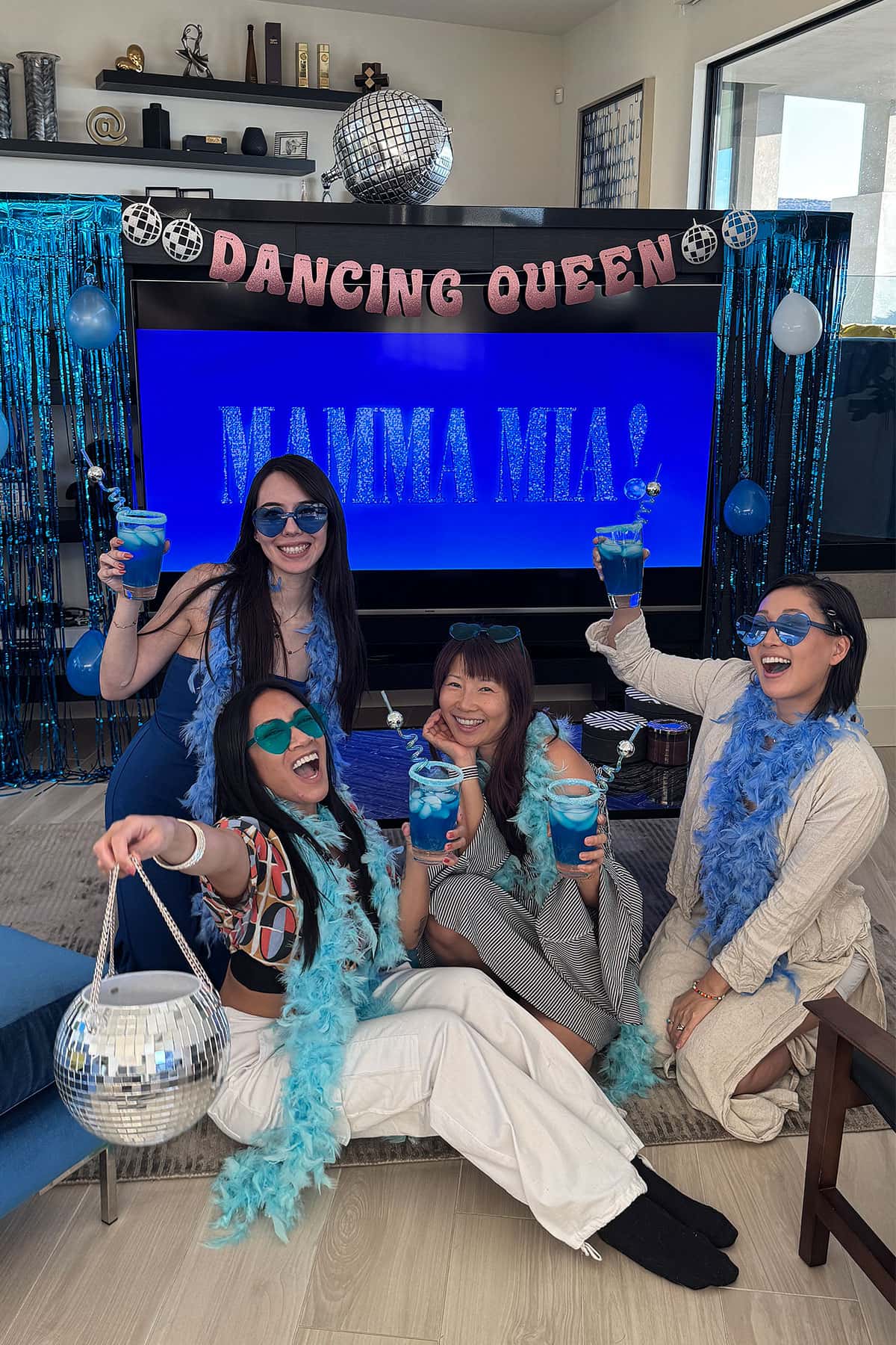 mamma mia theme party outfits