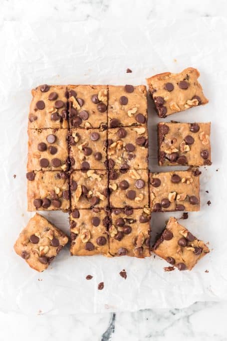 Blondies made with bananas and chocolate chips