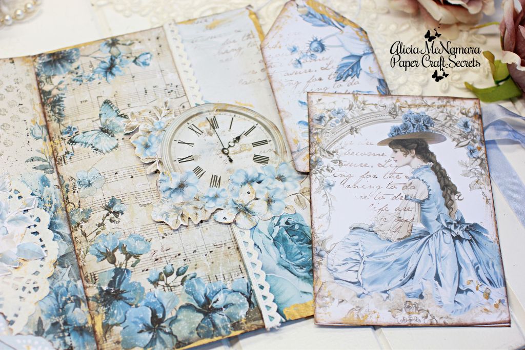 How to Make a Vintage Junk Journal by Alicia McNamara
