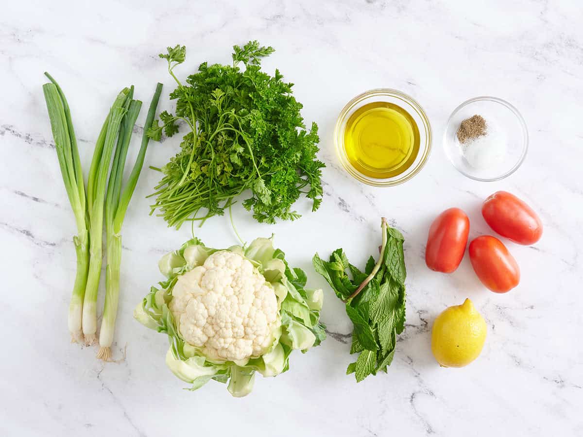 The ingredients to make cauliflower tabbouleh.