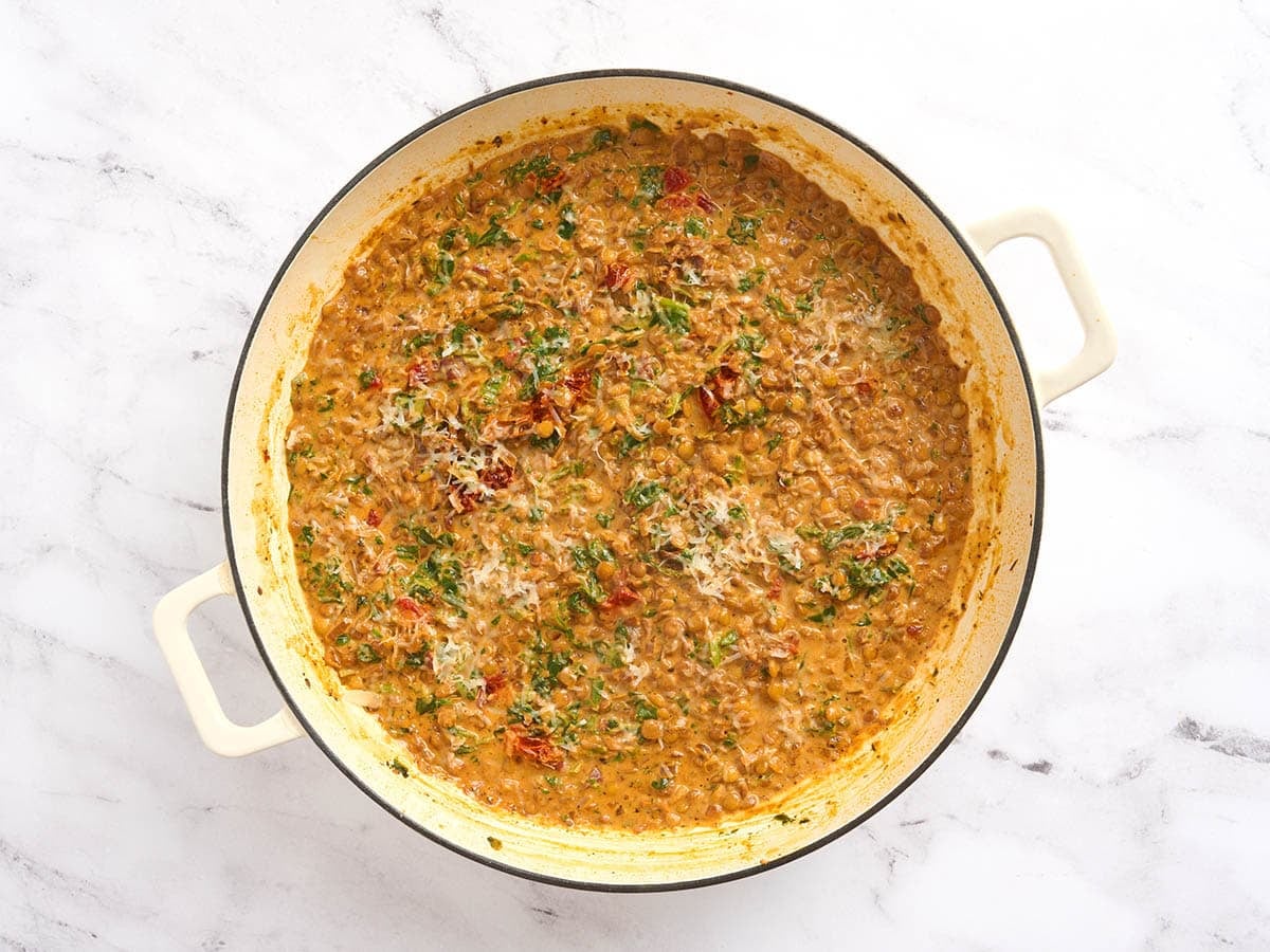 A pot of marry me lentils.