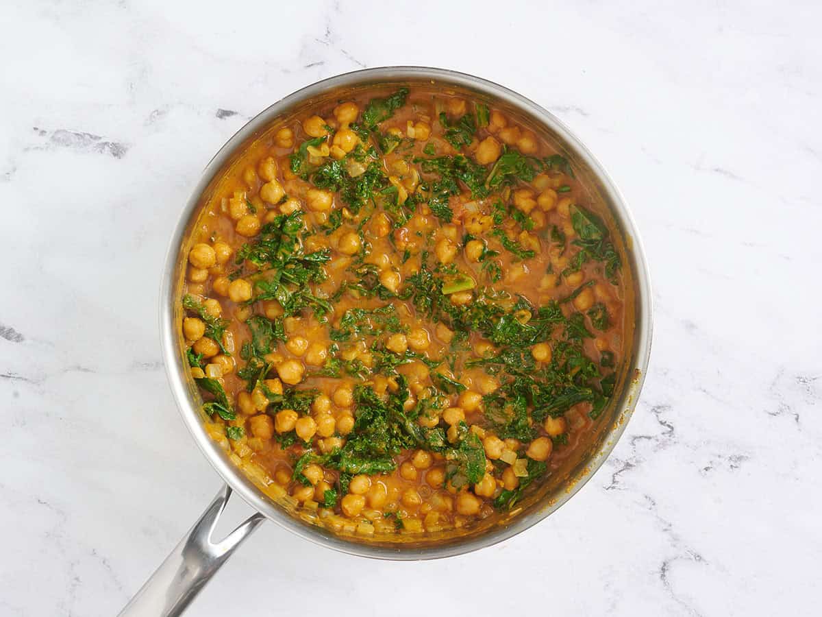Finished coconut curry chickpeas.