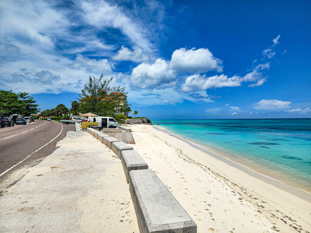 Cave Beach - Sea Beach Nassau Bahamas